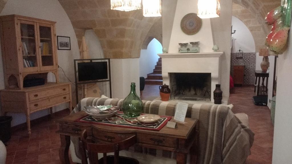 Masseria Urbana Crispiano Luaran gambar